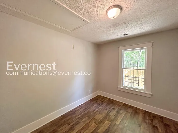 667 Sevier St — Photo 17