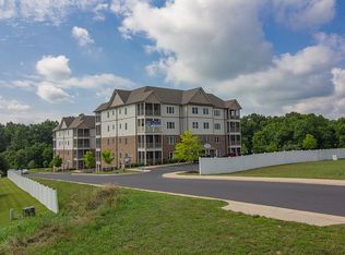 31 Gables East Way APT 401, Fishersville, VA 22939