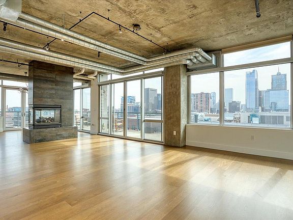 4th image of 1401 Wewatta St Penthouse 1