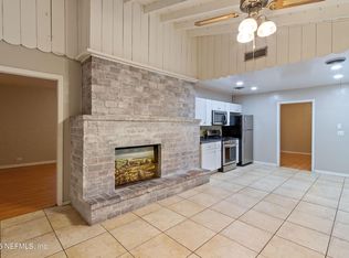 4044 SILVER LAKE Drive, Palatka, FL 32177