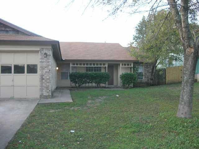 1st image of 1811 Prairie Knoll Ct #B