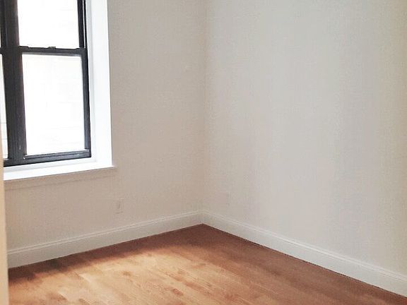 5th image of 11 E 32nd St APT 5B