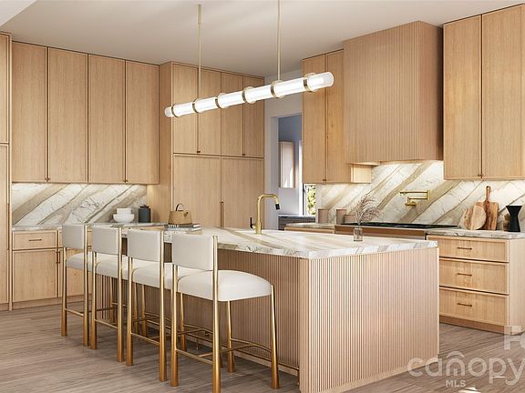 3rd image of 15013 Blount Rd