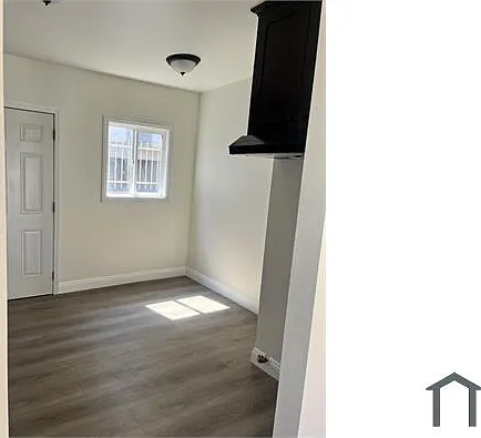 419 S Boyle Ave — Photo 10