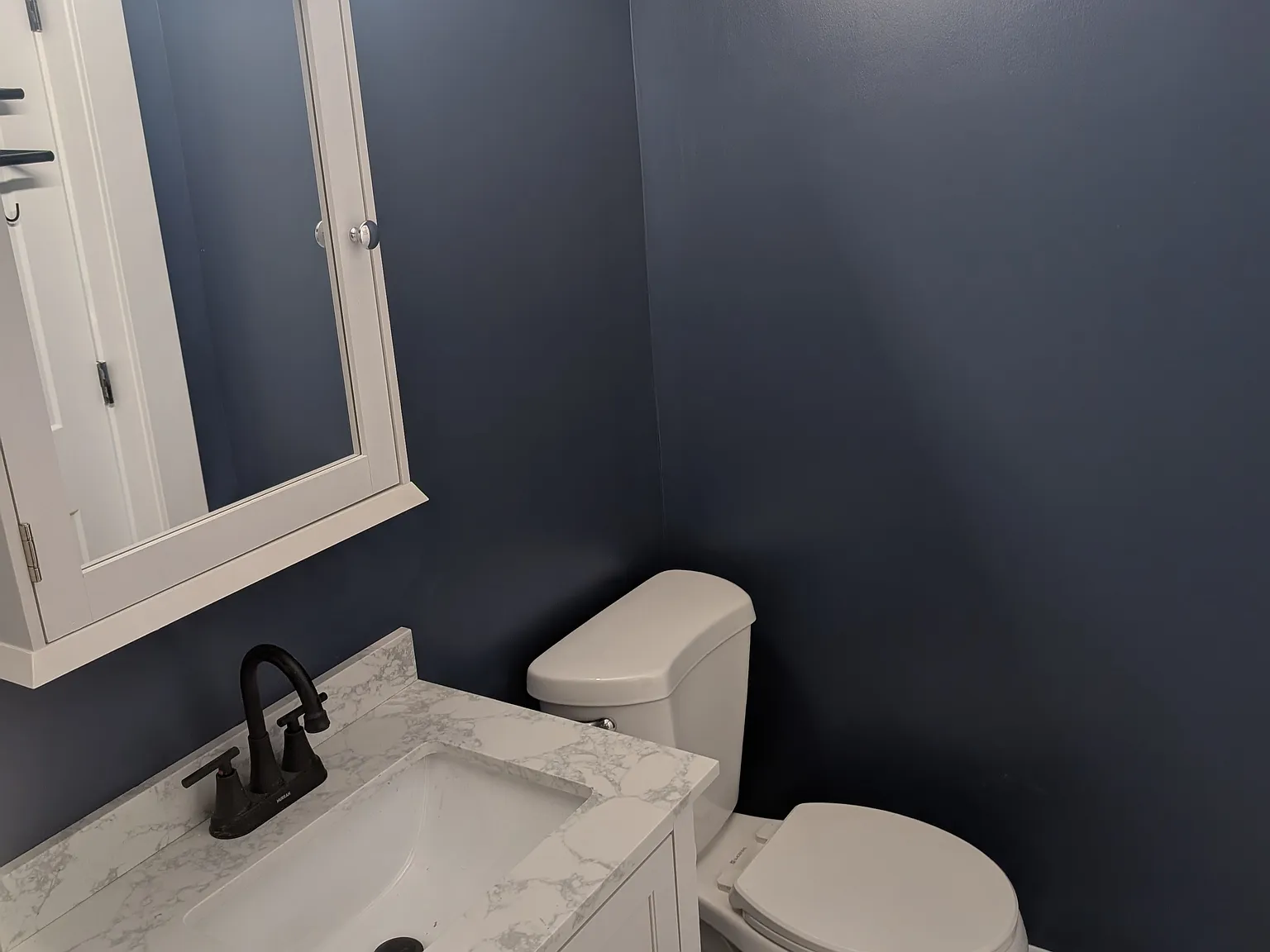2 bed, $1,100 — Photo 4