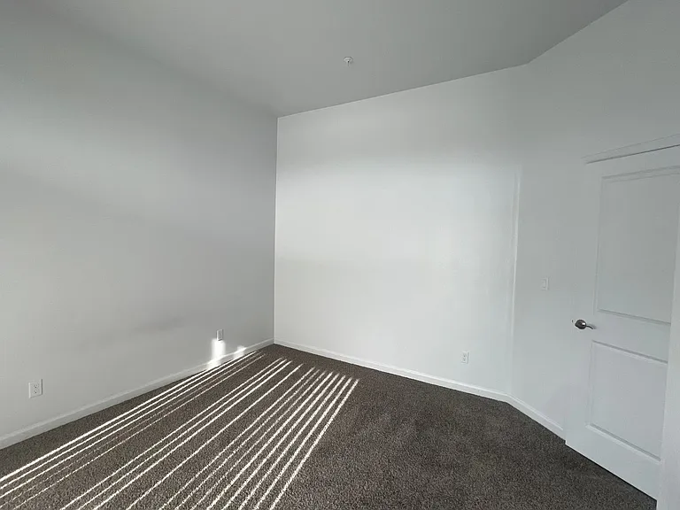 2788 Plumas St — Photo 32