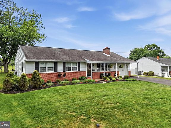 2nd image of 542 Melvins Rd