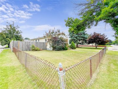 195 Ophelia St, Providence, RI, 02909