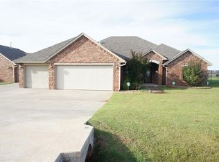 6809 Rolling Mdws, Tuttle, OK 73089