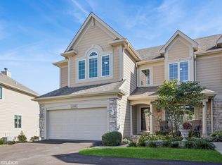 2399 Woodglen Dr, Aurora, IL 60502