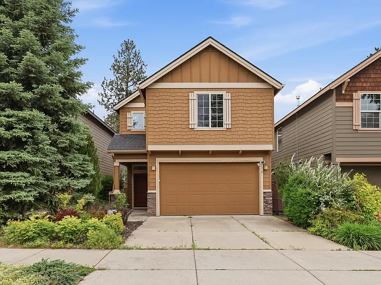 61330 Huckleberry Pl — Photo 2