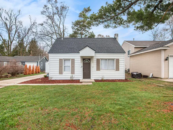 51 58th St SE, Kentwood, MI 49548