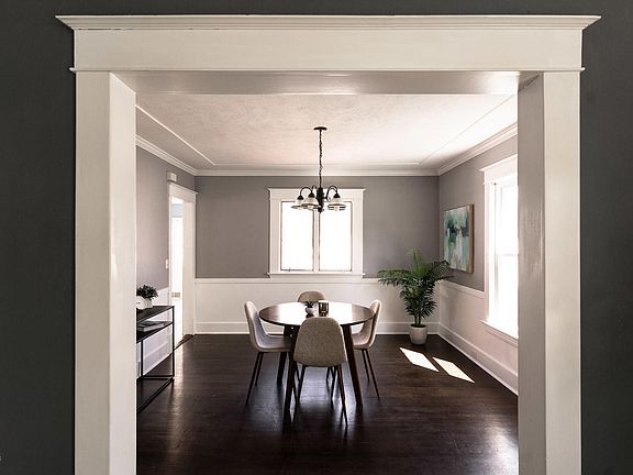 4th image of 1014 Powers Ave NW