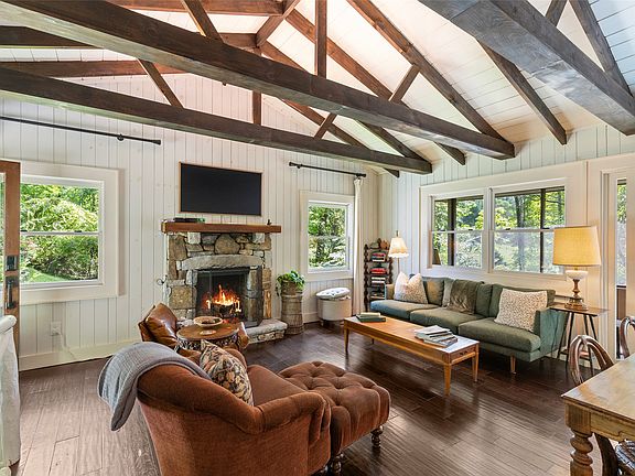 4th image of 142 Edwards Creek Road