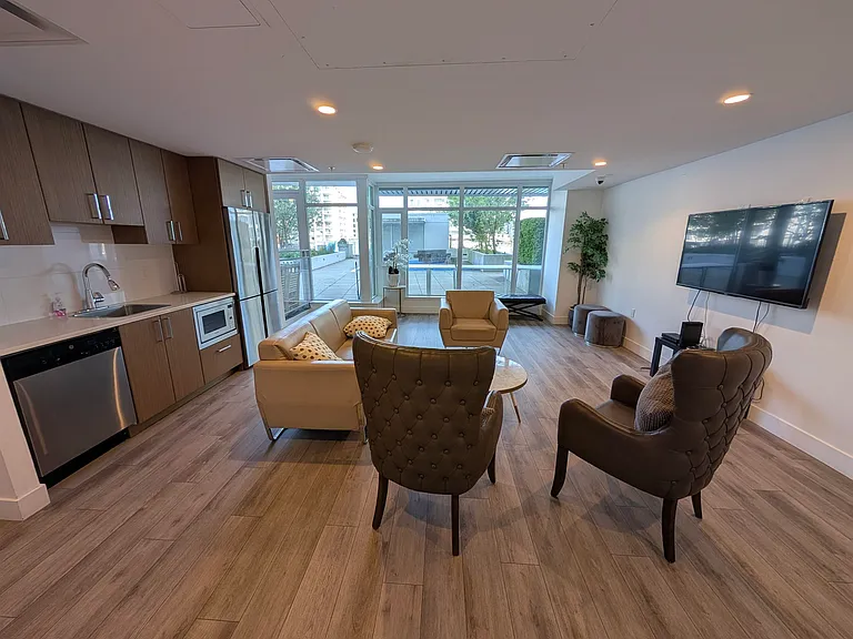 1708 Ontario St #4 — Photo 23