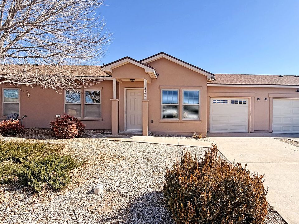 1st image of 2302-2314 N Red Oak Dr