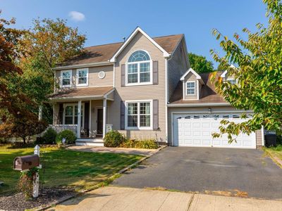 4 Lilac Lane, Holtsville, NY, 11742