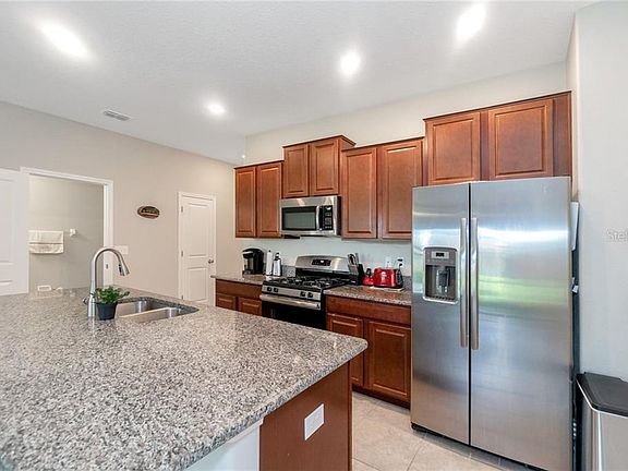 4th image of 16931 Red Brick Ln
