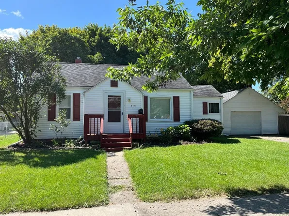 519 Fletcher St, Owosso, MI 48867
