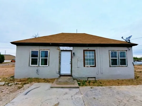 807 E C St, Monahans, TX 79756