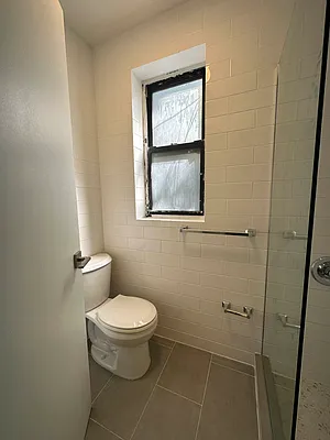 Rented by Peter R. Hungerford, LREB | media 18