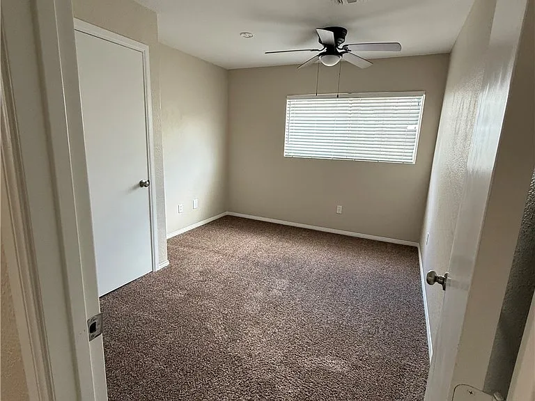 529 E Central Ave — Photo 10