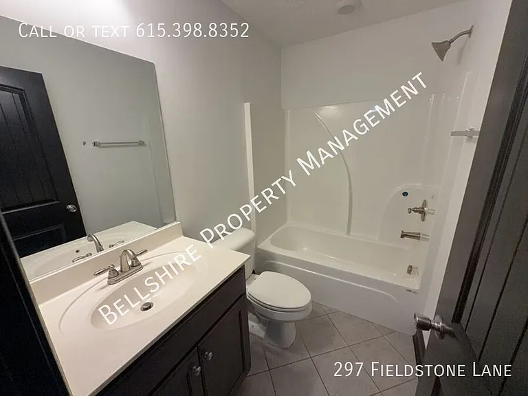 297 Fieldstone Ln — Photo 4