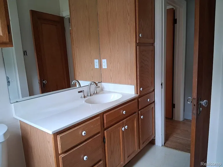 4418 McCandlish Rd — Photo 9