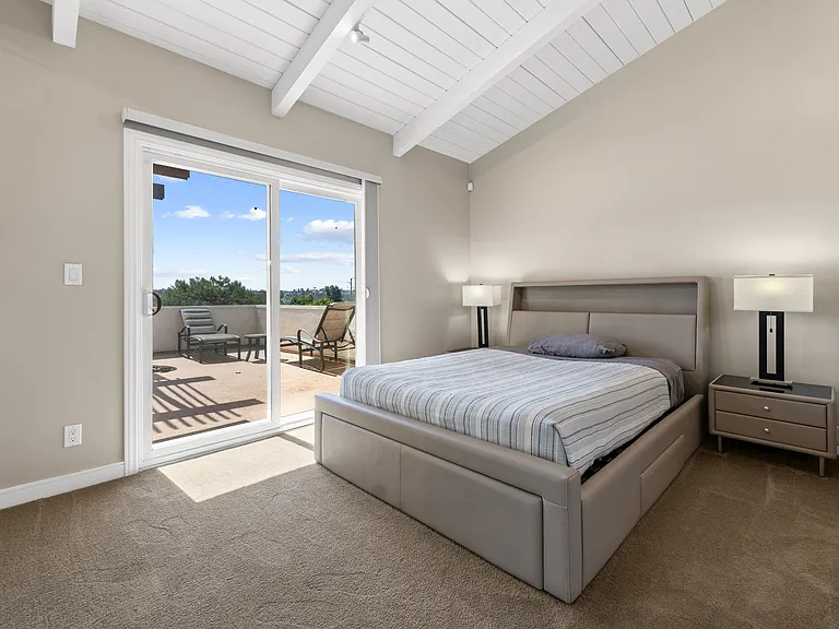 7025 Estrella De Mar Rd — Photo 27
