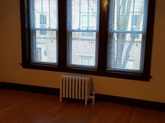 2nd image of 1120 S Austin Blvd APT 1E