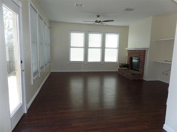 4th image of 6710 Amberdale Dr