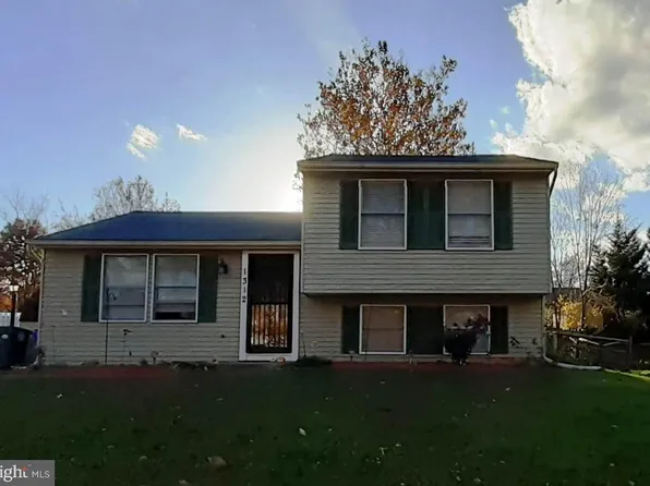 1312 Hillcrest Dr, Frederick, MD 21703