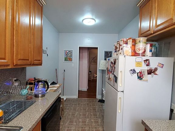 5th image of 41-43 39th Pl #4G