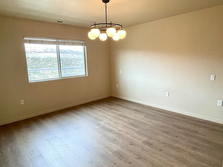 141 E Backhand Ln — Photo 25