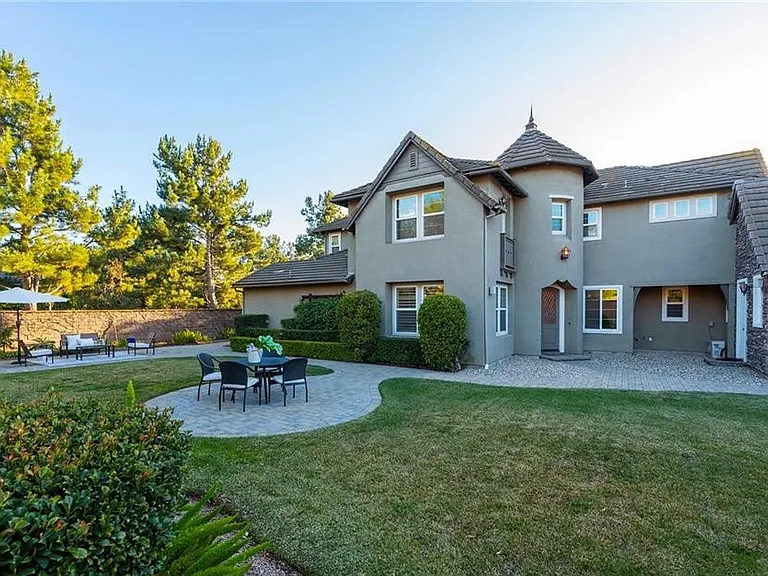 6 Shepherd Ct — Photo 23