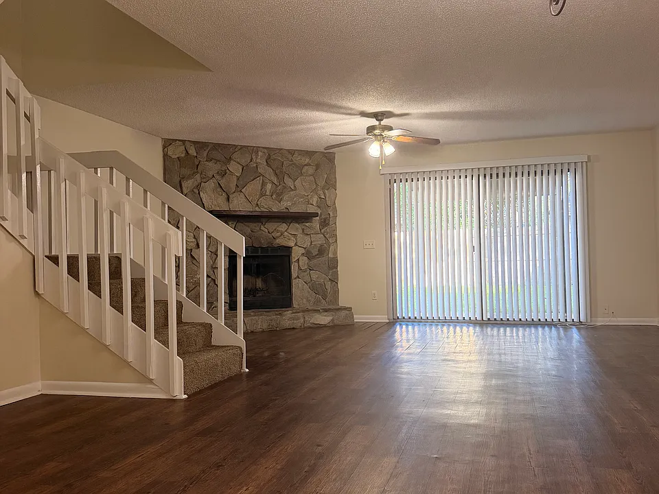 4421 Winderbrook Ct