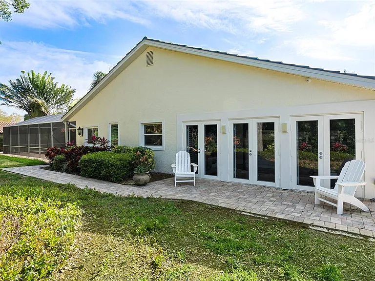 606 Owl Way — Photo 36
