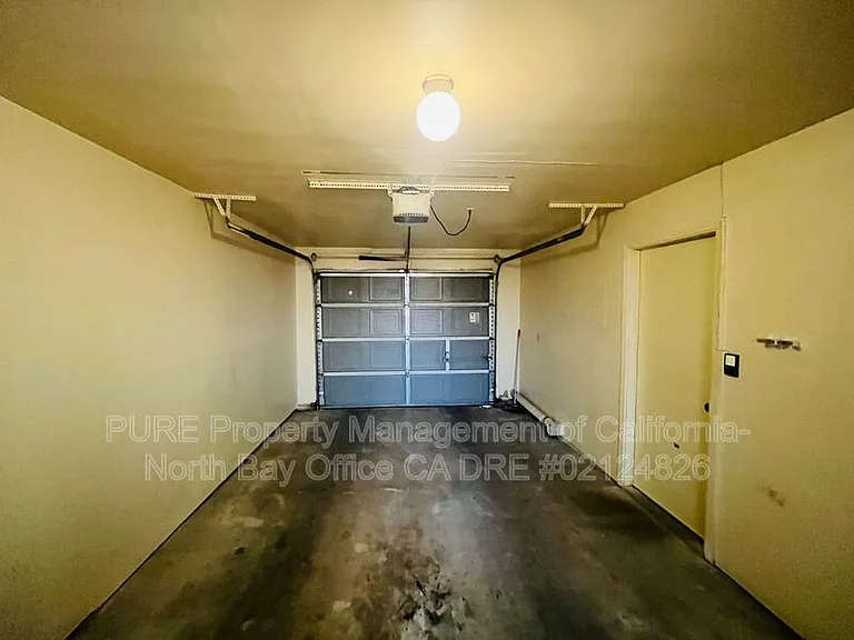 214 Main Cir — Photo 11
