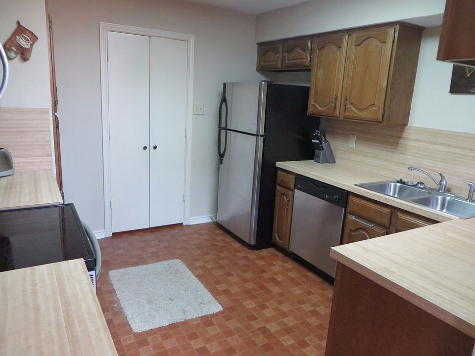 2nd image of 548 Blanco Dr