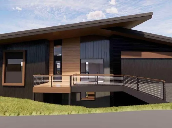 752 Tall Timber Rd, Sandpoint, ID 83864