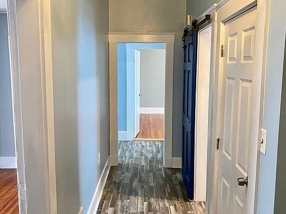 2nd image of 21 Taft St #1