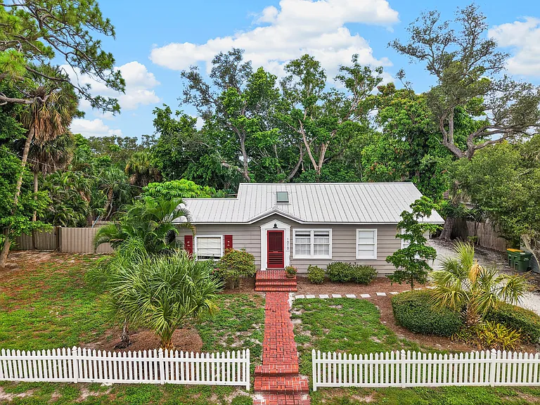 1010 Virginia Dr — Photo 54
