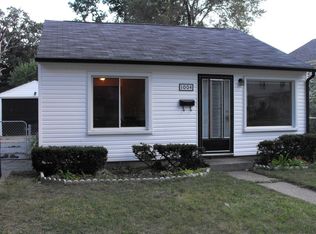 1004 E Meyers Ave, Hazel Park, MI