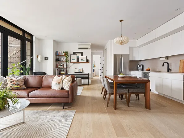 112 Fleet Pl #6A, Brooklyn, NY 11201