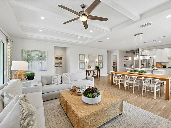 5th image of 2418 Park Ridge St