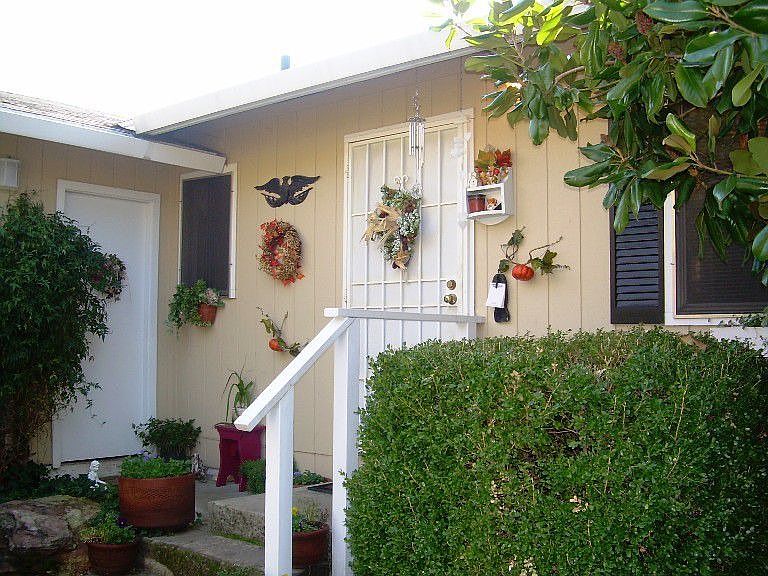 1st image of 588 Marshall Ave