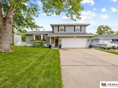 5012 S 92nd St, Omaha, NE, 68127