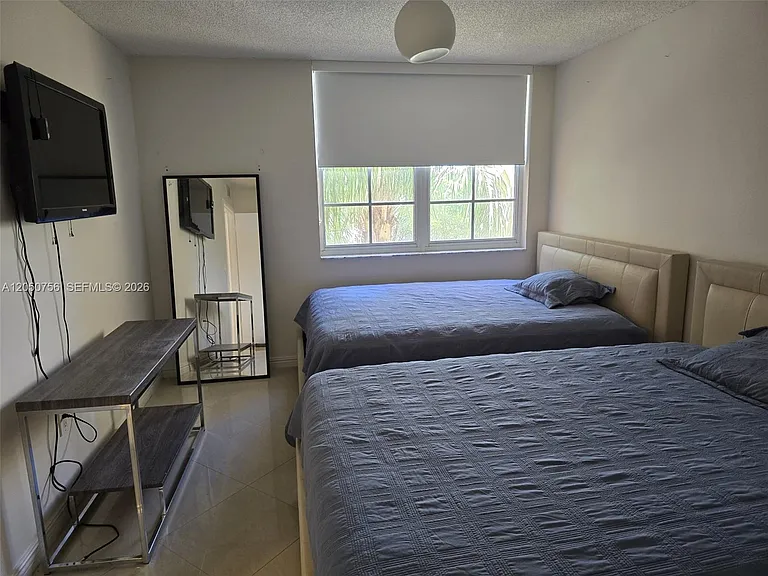 19999 E Country Club Dr #1407 — Photo 5