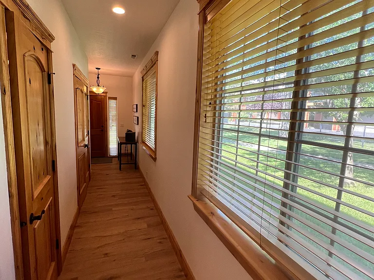 1051 W Willow Lake Loop — Photo 17