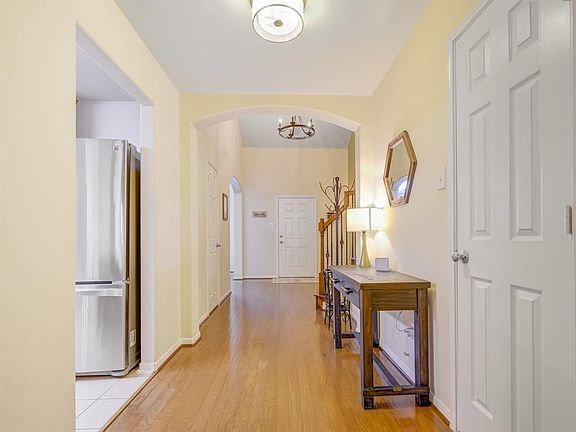 5th image of 3602 Oak Crossing Dr